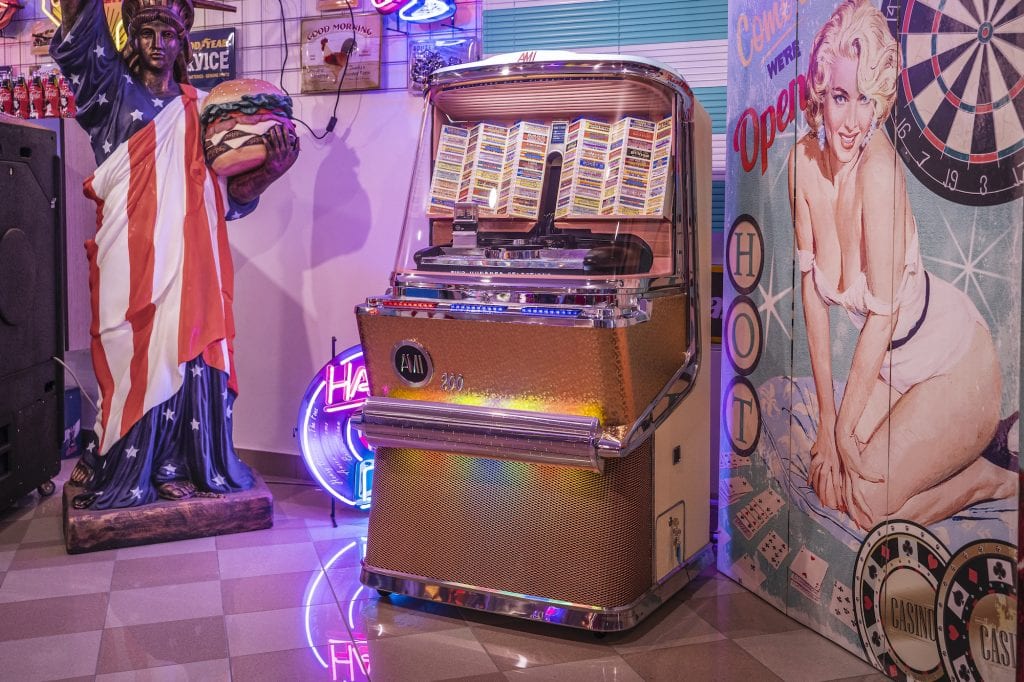 Ami H 200 jukebox